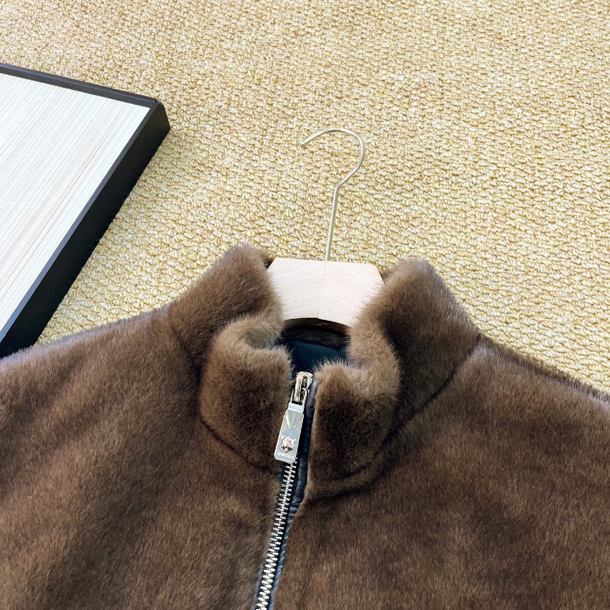 ファーベスト カナダ製造 ミンク/カシミヤ混 ふわふわ 柔らかい 人気 袖なし 毛皮ジャケット アウター ベスト カジュアル 日常 秋冬 SIZE:L_画像4