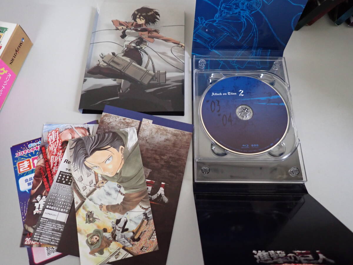 D6Eφ　 Blu-ray 進撃の巨人 初回限定版　全9巻セット　収納BOX付き　ブルーレイ_画像4