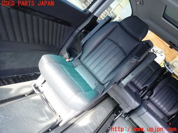 5UPJ-23487145]ベンツ V350(639350A BR639 W639)右2列目シート 中古_画像1