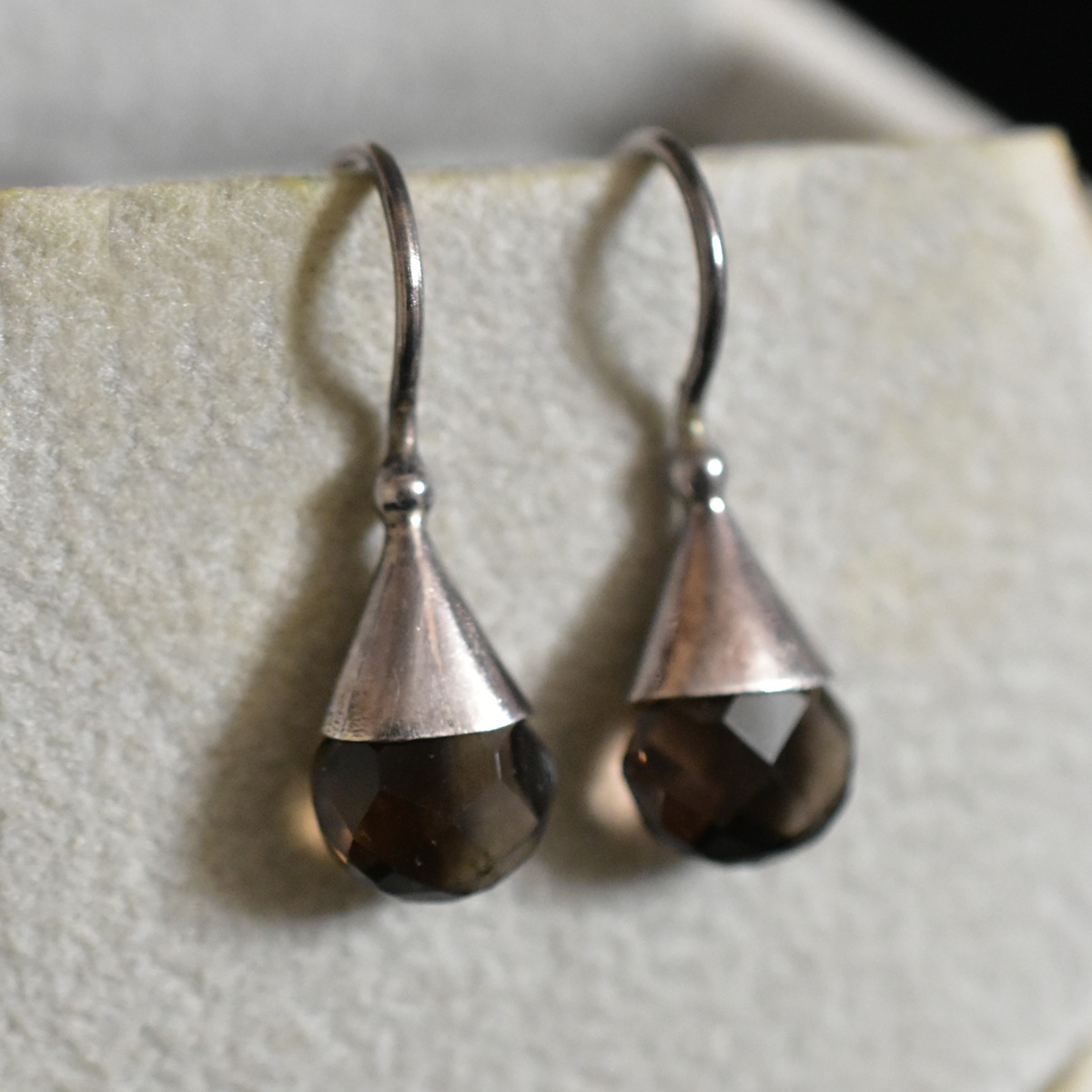 アンティーク スモーキークォーツと純銀製/Silver/シルバー刻印ピアス 本物保証_画像3