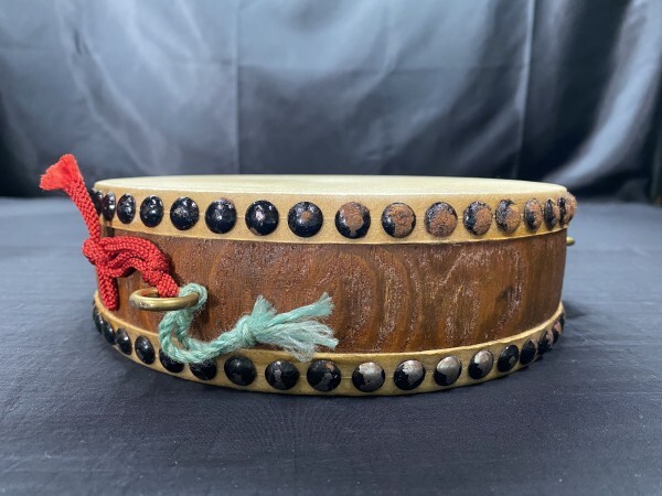 K6-588 flat туловище futoshi тамбурин без тарелочек 3 позиций комплект японский барабан futoshi тамбурин без тарелочек музыкальные инструменты традиционные японские музыкальные инструменты Япония музыкальные инструменты текущее состояние товар 