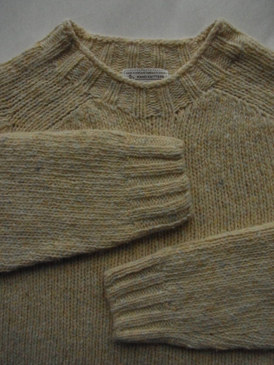 INVERALLAN 　インバーアラン 　ミドルゲージ　クルーネックセーター　サイズ 42 　ミックスのベージュ系　MADE IN SCOTLAND_画像1