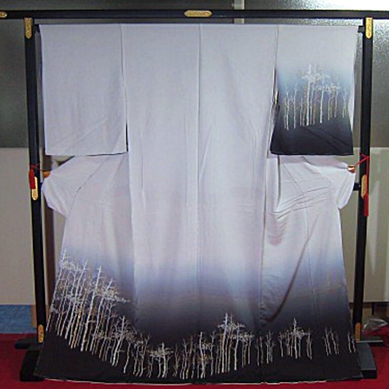 上質な逸品　新品未仕立　豪華作品　正絹　縫い取り訪問着（八掛付）白樺_画像1