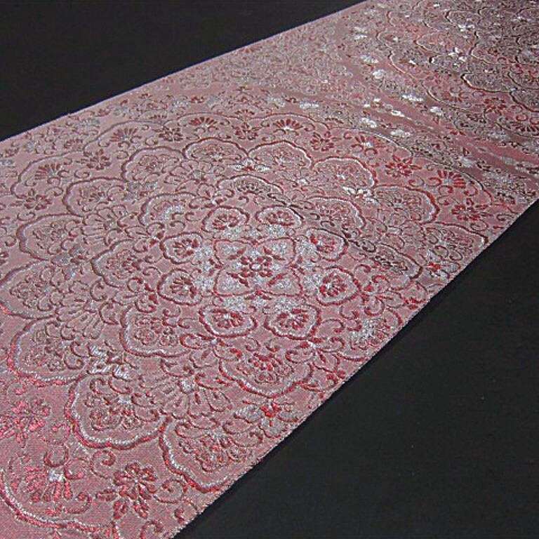 華やかな逸品 新品未仕立 豪華 西陣織六通柄丸巻袋帯 大円華紋_画像4