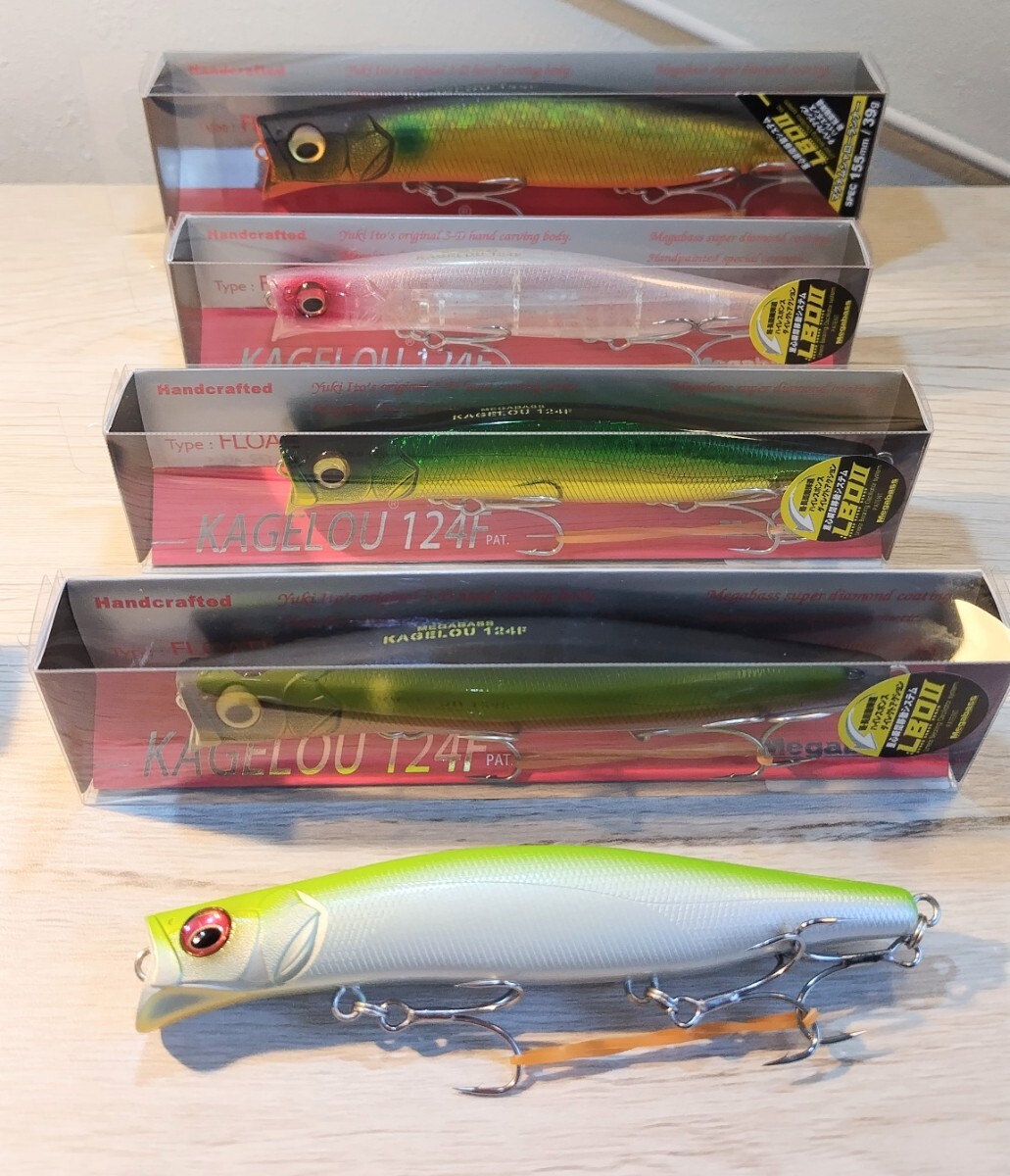 Megabass メガバス カゲロウ 155F 124F morethan モアザン シャローアッパー160F slim DUO マニック155 バルク95F 未使用含む計10本 _画像2