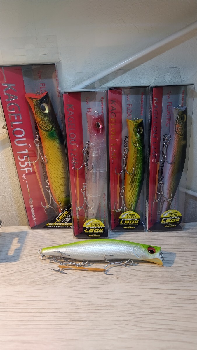 Megabass メガバス カゲロウ 155F 124F morethan モアザン シャローアッパー160F slim DUO マニック155 バルク95F 未使用含む計10本 _画像3