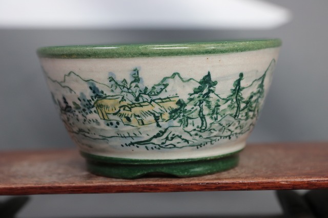 ★★　陶翠庵　盆栽鉢【陶 翠】 「渓山山水人物絵図」「呉須切立反形切脚丸鉢」_画像2