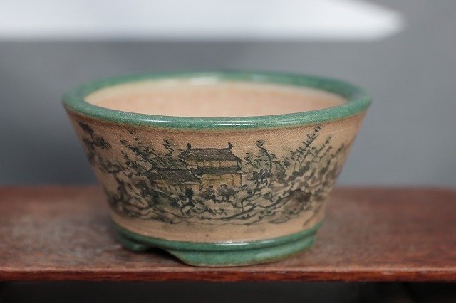 ★★　陶翠庵　盆栽鉢【陶 翠】 「渓河山水人物風景絵図」「呉須切立反形下帯切脚丸鉢」_画像1