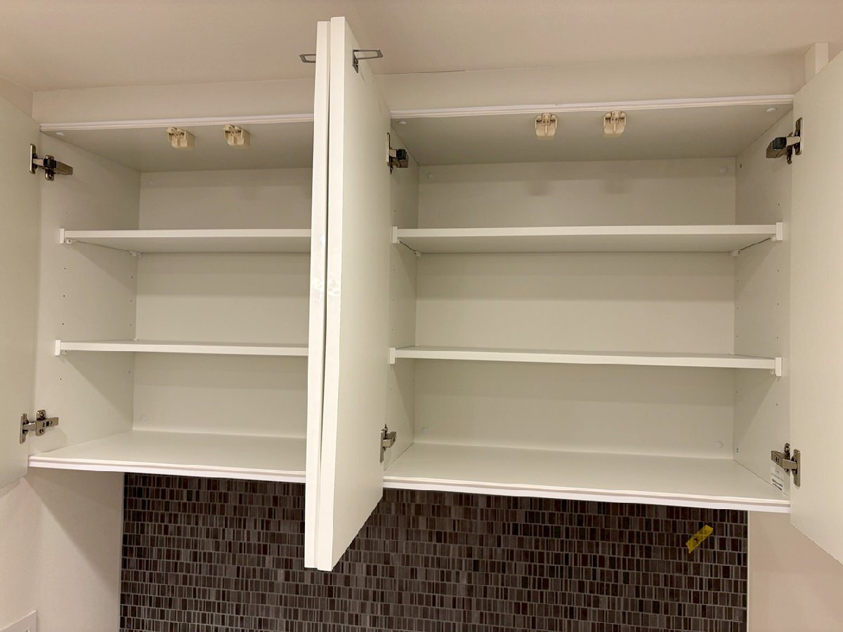 29142■タカラスタンダード カップボード バックキャビネット収納 W1500 高級人造大理石天板■展示品/取り外し品/未使用品_画像3