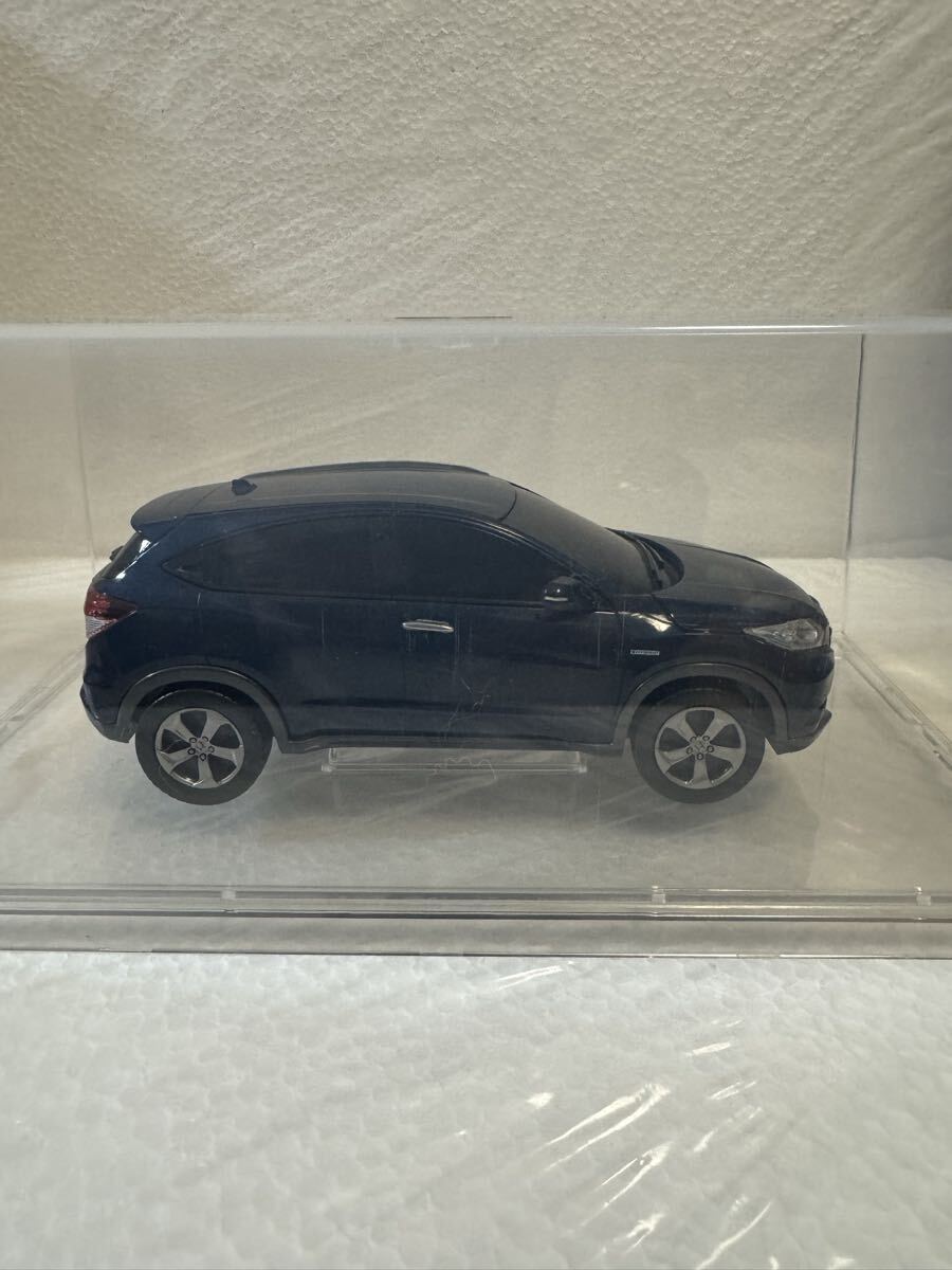 1/24 ホンダ ヴェゼル VEZEL ディーラー特注 非売品 カラーサンプル ミニカー モルフォブルー・パール_画像4