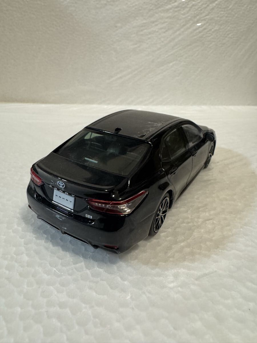 1/30 トヨタ 新型カムリ ハイブリッド WS CAMRY 後期 非売品 カラーサンプル ミニカー　アティチュードブラックマイカ_画像2