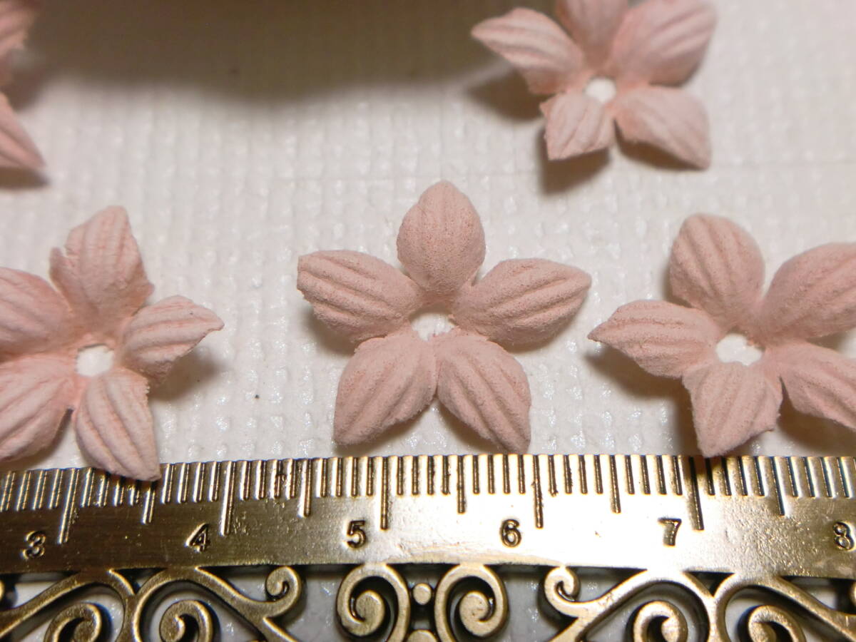 60個♪■立体的なお花パーツ♪■5弁花22mm■Ltピーチ♪_画像2