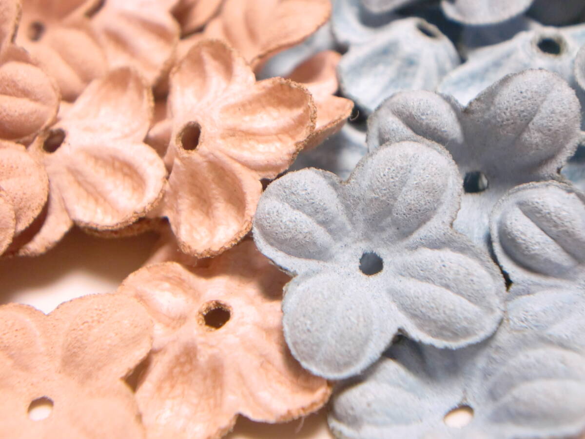 60個♪■立体的なお花パーツ♪■4弁花18mm■Ltブルー&Ltピーチ♪_画像10