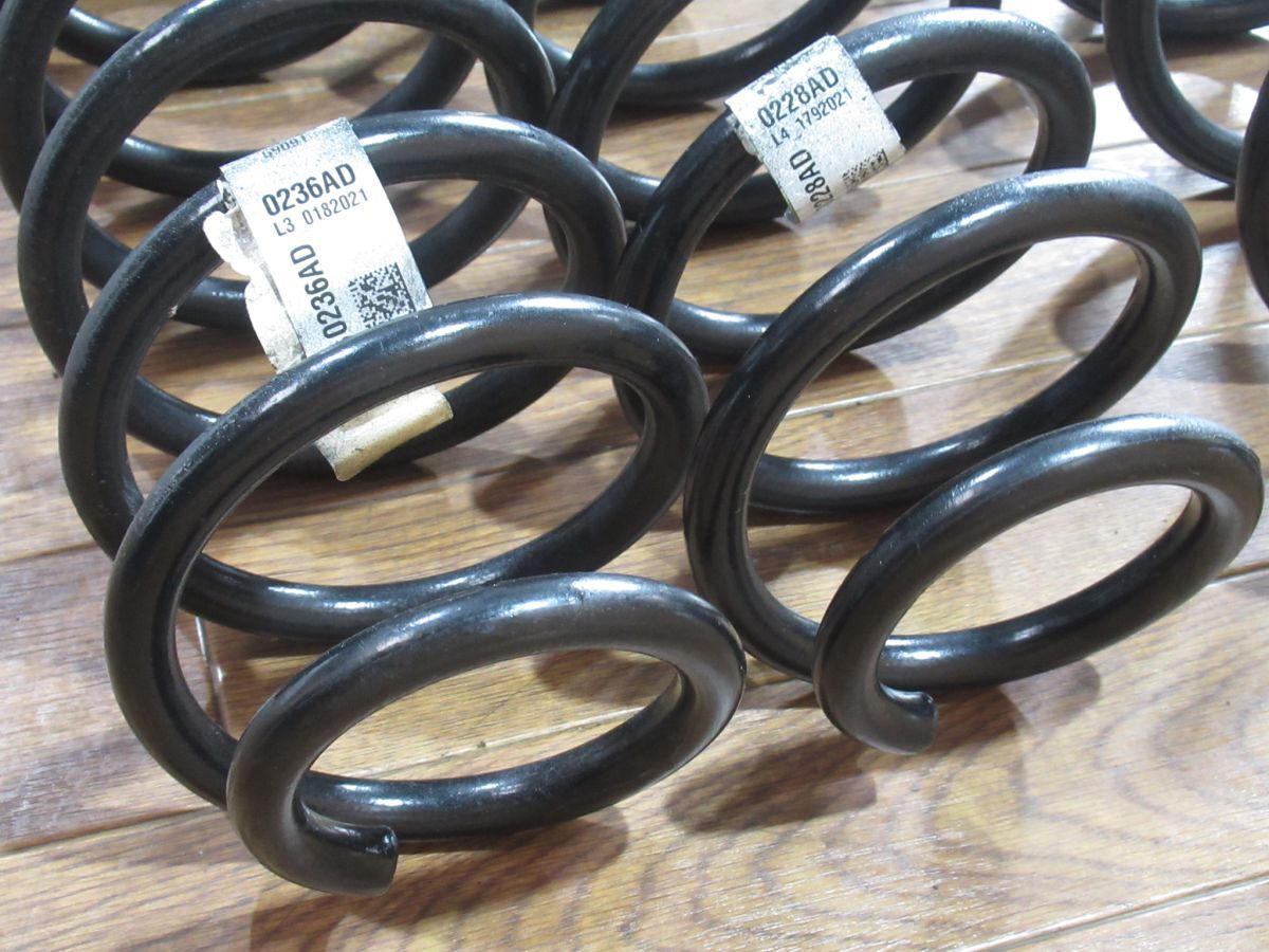 ジープJLラングラー純正サスセット68509419AB/68509411AB/68249108AA/68250236ADショックアブソーバー/スプリング/スタビリンク_画像6