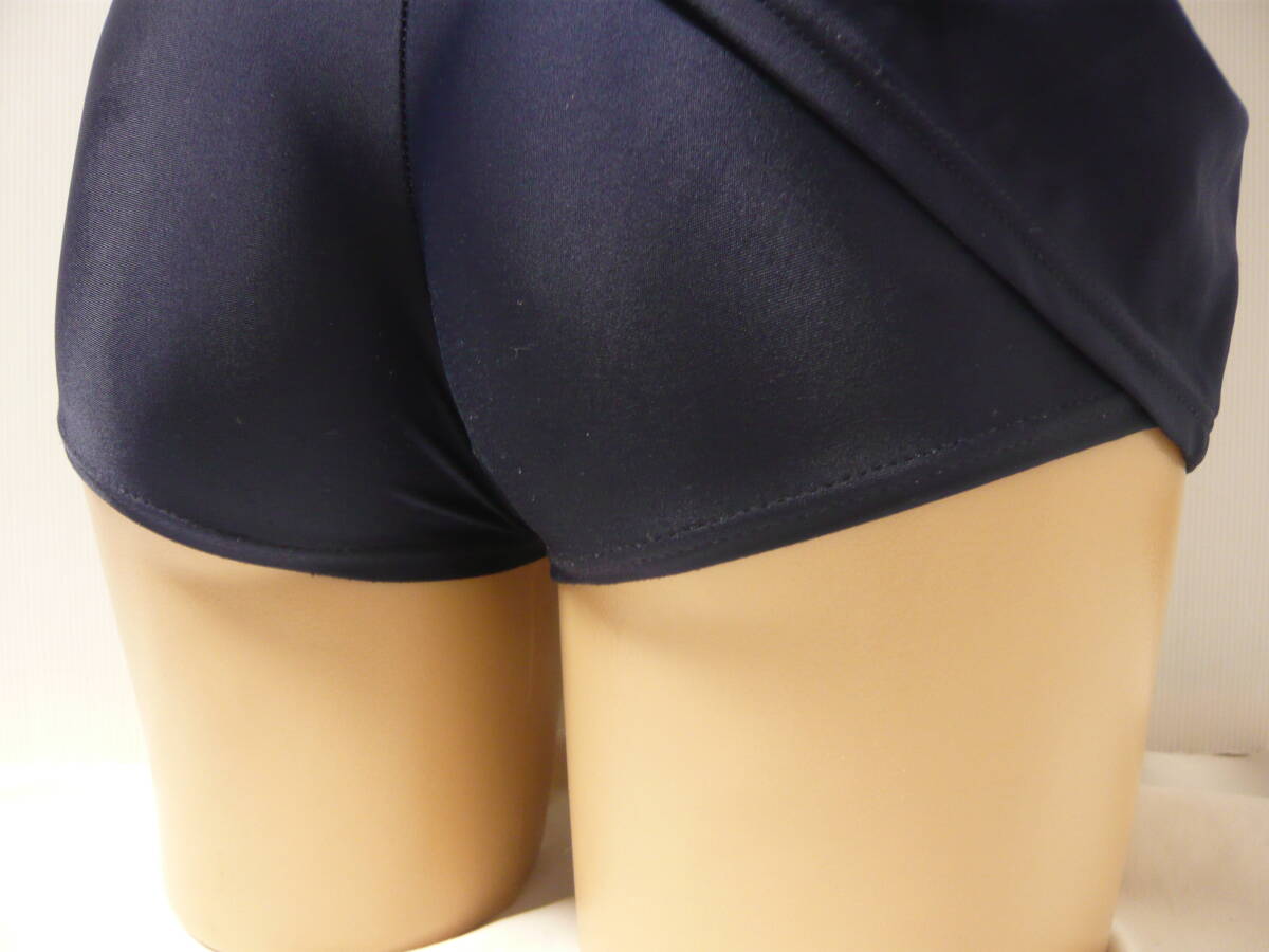 8226 ニッキーFILA ジュニア スカートショートパンツ 競泳水着 140サイズ_画像3