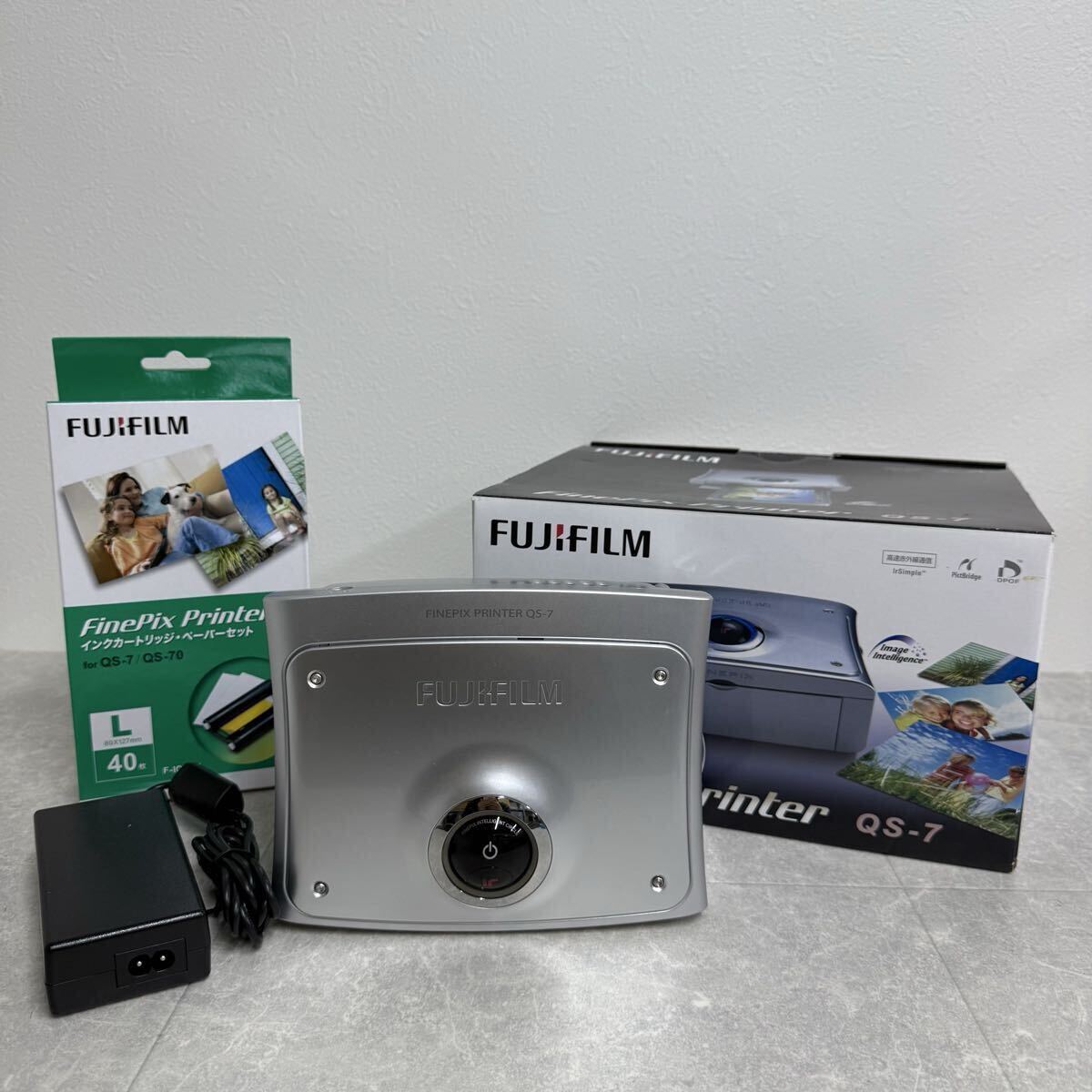 127 FUJIFILM FinePix Printer QS-7 コンパクトデジタルカメラ フジフィルム　新品インクカートリッジ・ペーパーセット付き　1円〜_画像1