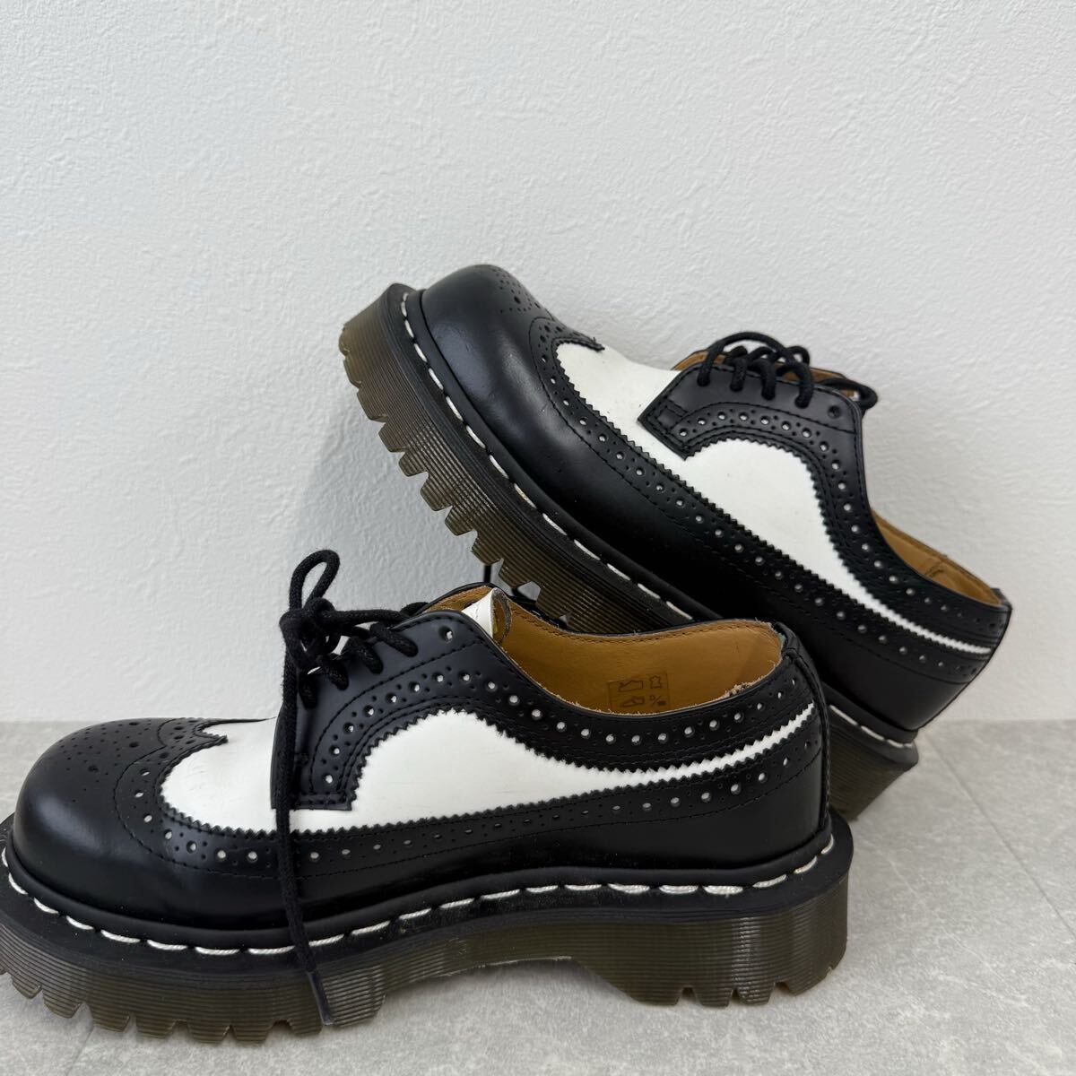 163 Dr Martens ドクターマーチン ウィングチップシューズ UK4 1円〜_画像1