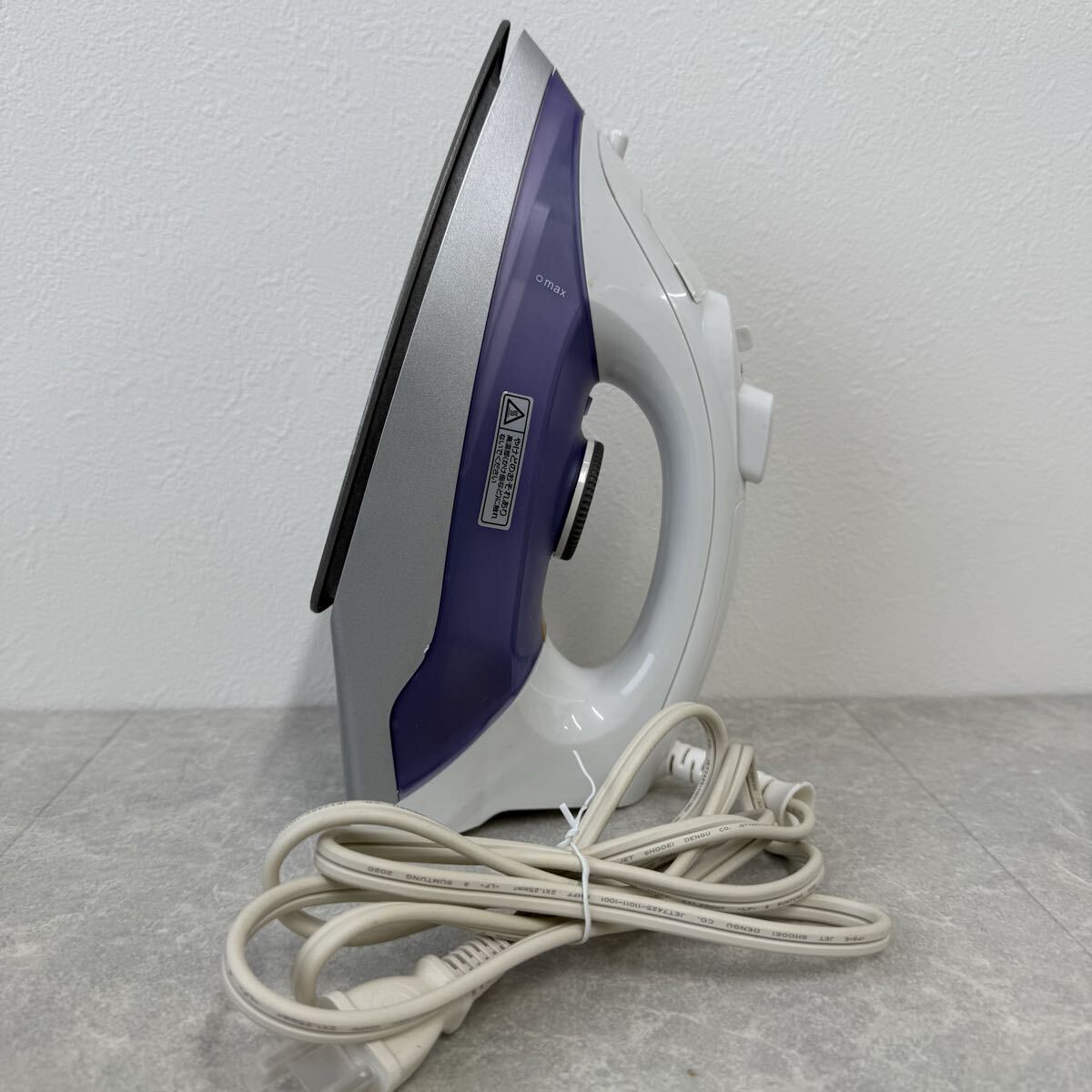 169 【現状品】YAMAZEN スチームアイロン ZAE-100 V 20年製 製造番号0001169 1円〜_画像2