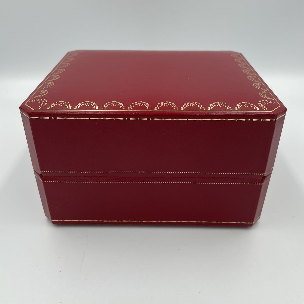 ◎ Cartier カルティエ 空箱 赤箱 ウォッチケース 収納ケース 腕時計ケース アクセサリーケース 収納 外箱_画像4