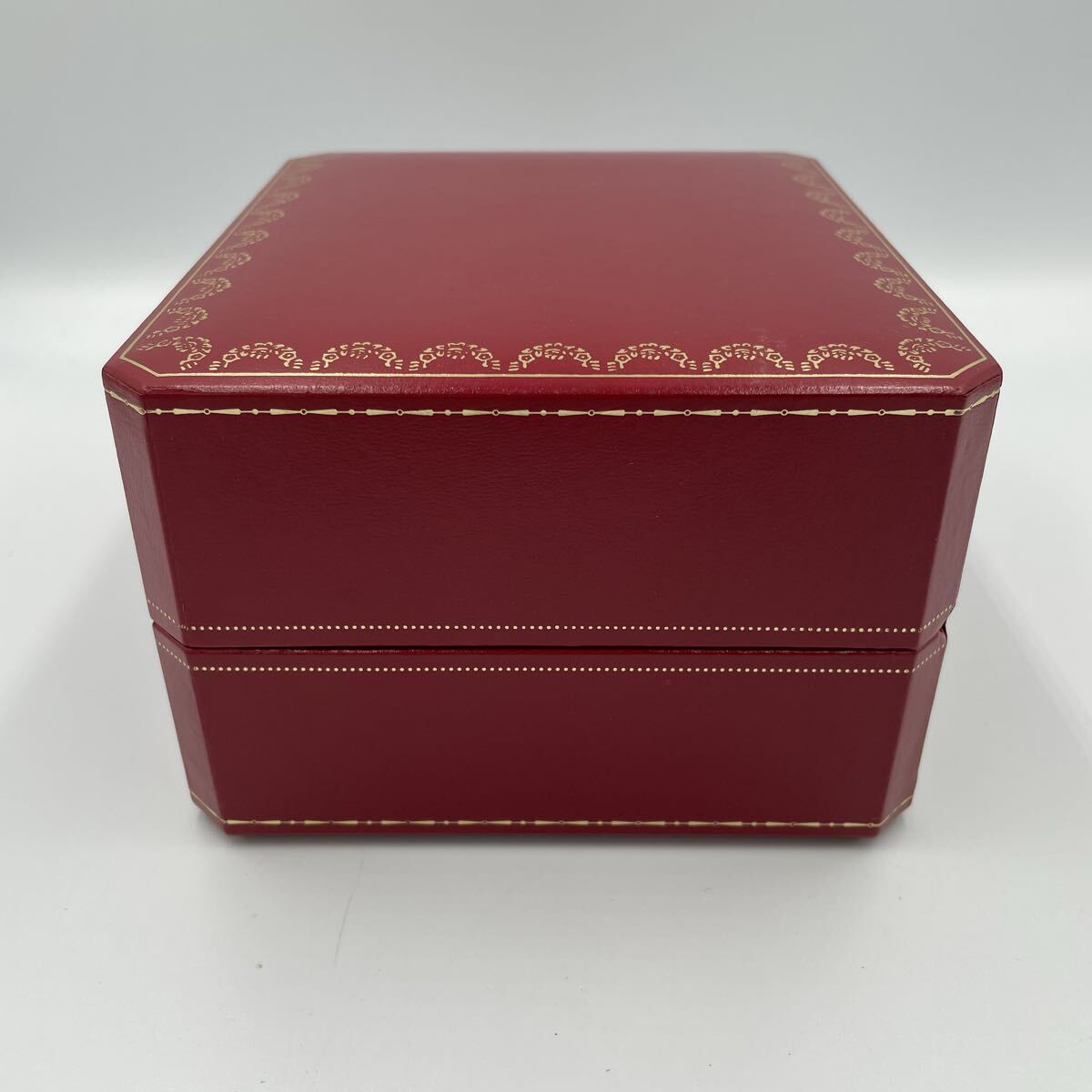 ◎ Cartier カルティエ 空箱 赤箱 ウォッチケース 収納ケース 腕時計ケース アクセサリーケース 収納 外箱_画像5