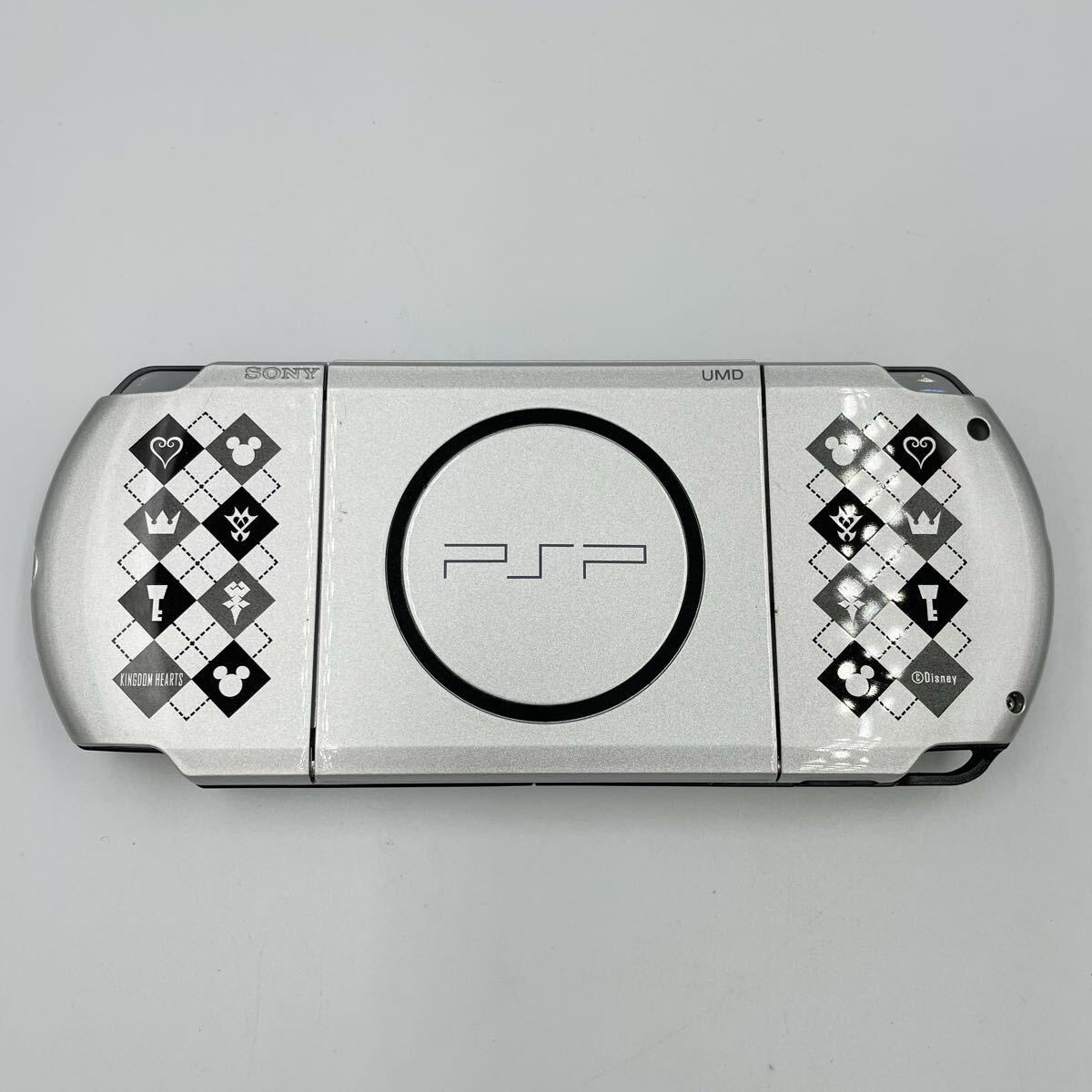 ◎ SONY ソニー PSP-3000 KINGDOM HEARTS EDITIONモデル ソフト付き Birth by Sleep バースバイスリープ バッテリーなし_画像7