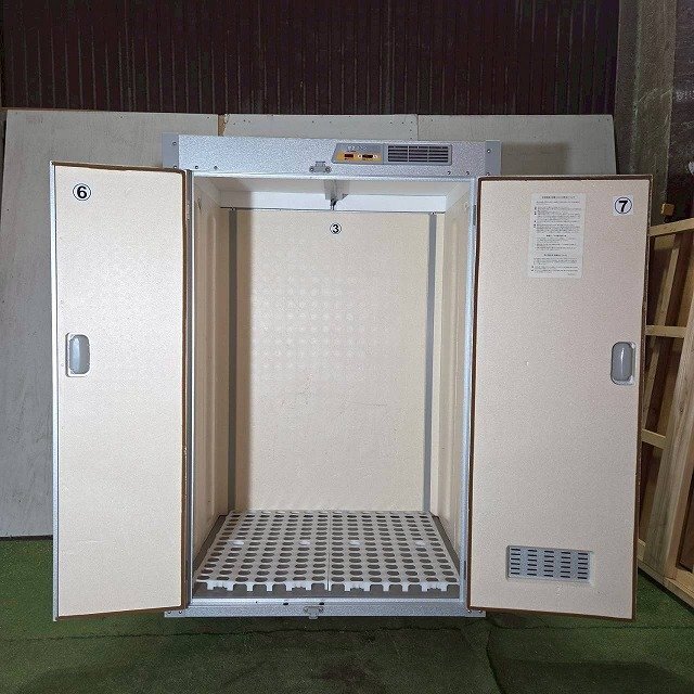 福井▲エムケー精工 米保管庫 RSS-112 単相100V 米袋 30kg×12袋 6俵 換気ファン付き 取説 晴れっ庫 玄米 貯蔵 保管 保存 中古品_画像3