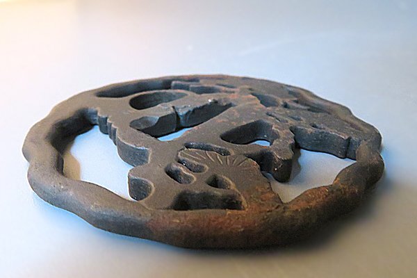 u433[ мир .] меч . изобразительное искусство | меч принадлежности металлический сосна. map ... гарда меча осмотр меч принадлежности японский меч ... голова рисунок передний медный золотой . товар 