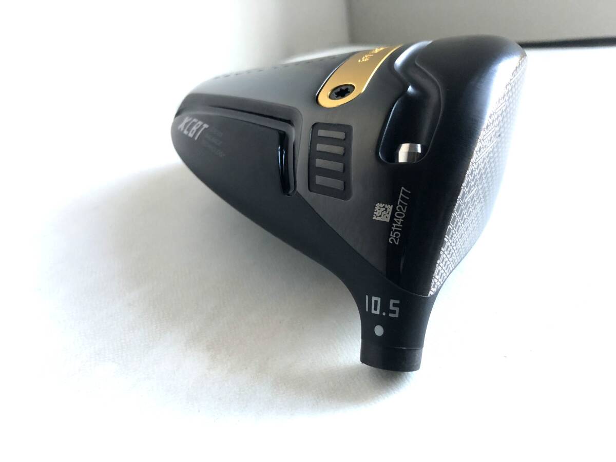 【送料無料】 ほぼ新品 最新 グローブライド オノフ ONOFF KURO 黒 クロ 2026 10.5° ドライバー ヘッド 単体 HC付 日本仕様　GOLFJAPAN　_画像3