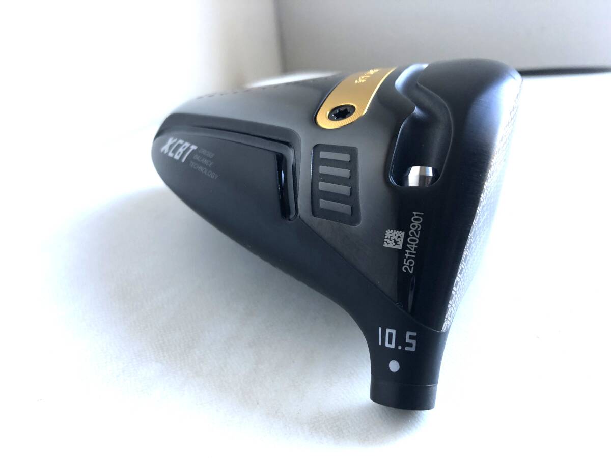 【送料無料】 ほぼ新品 最新 グローブライド オノフ ONOFF KURO 黒 クロ 2026 10.5° ドライバー ヘッド 単体 HC付 日本仕様　GOLFJAPAN　_画像3