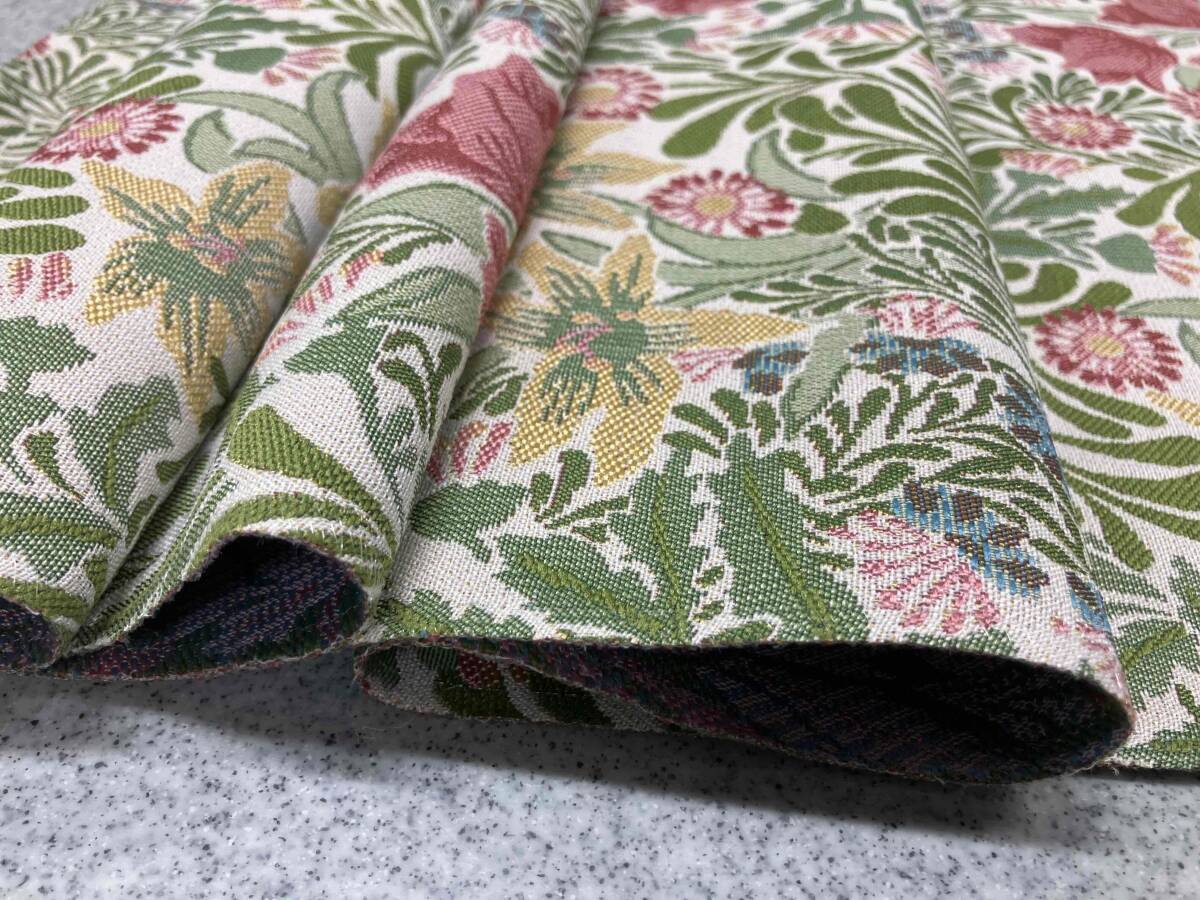 新柄　川島織物　ウィリアムモリス　生地　MM3102　バウアー　138cmx50cm_画像1