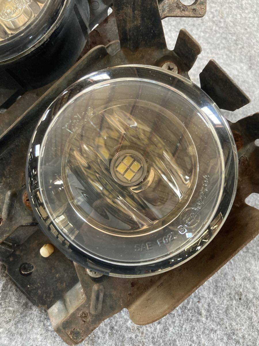 B 6型外し JB23W スズキ ジムニー フォグランプ フォグライト Valeo 左右セット 後期 LED球付き_画像2