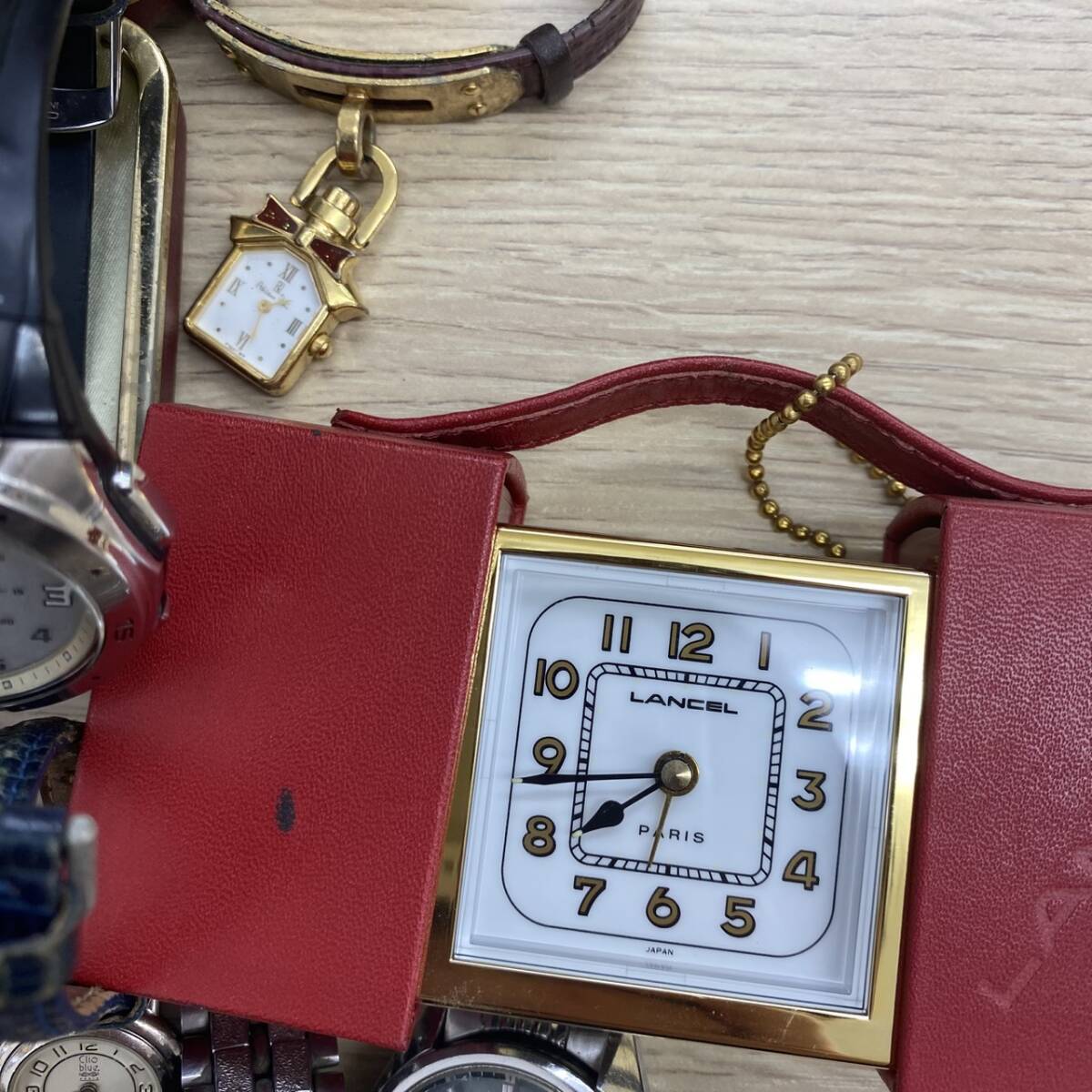 #21644　時計　腕時計　おまとめ　大量　クオーツ　手巻き　自動巻き　稼働　不動　ジャンク　SEIKO　CITIZEN　CASIO　現状品　_画像6