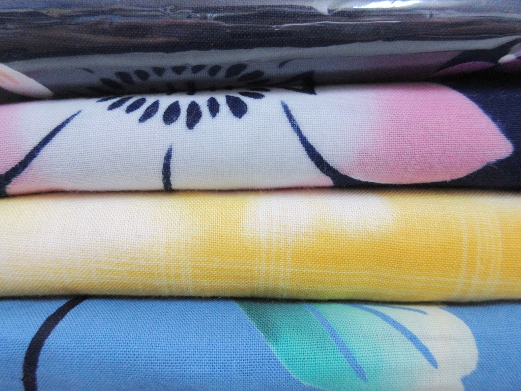 #63★大量着物★浴衣24点まとめて★美品多数★綿★蝶 トンボ 牡丹 菊 朝顔★着付練習/リメイク・リフォーム用等に★まとめ売りの画像2