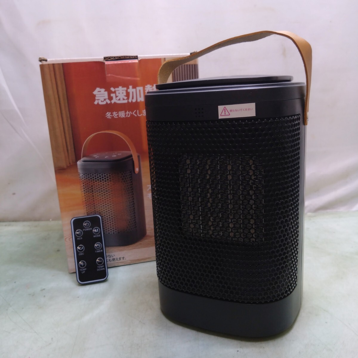 コンパクト ファンヒーター 卓上ヒーター 足元ヒーター XY-618 首振り タッチセンサー ミニヒーター 暖房器具_画像1