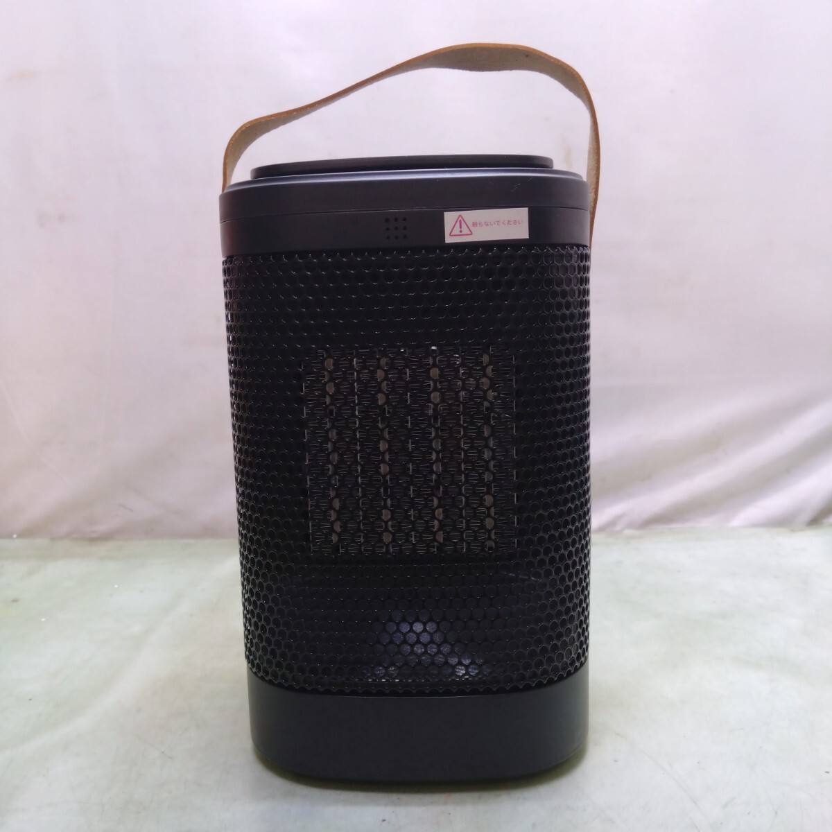 コンパクト ファンヒーター 卓上ヒーター 足元ヒーター XY-618 首振り タッチセンサー ミニヒーター 暖房器具_画像2