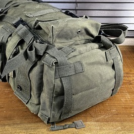 オーストリア軍放出品 バックパック KAZ 03 80L 金属フレーム無し 雨蓋無し [ 難あり ] 80リットル_画像4