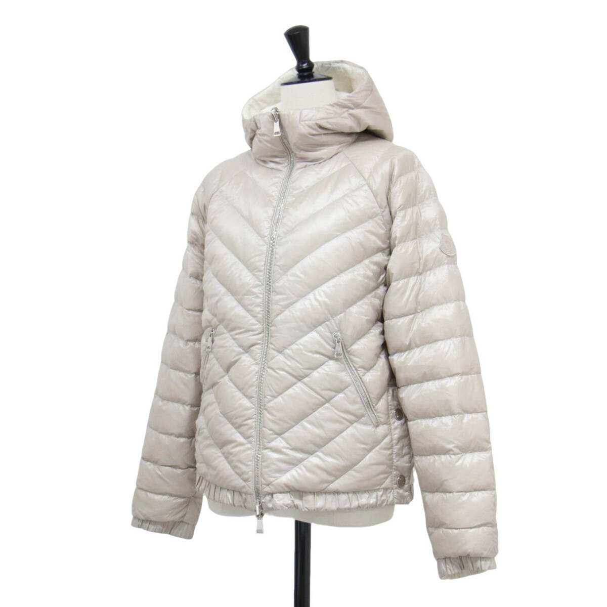 MONCLER モンクレール ジャケット ベージュ アイボリー サイズ:00(XS) | 22春夏 フード付き リバーシブル ダウンジャケット | ESQUIBIEN_画像3