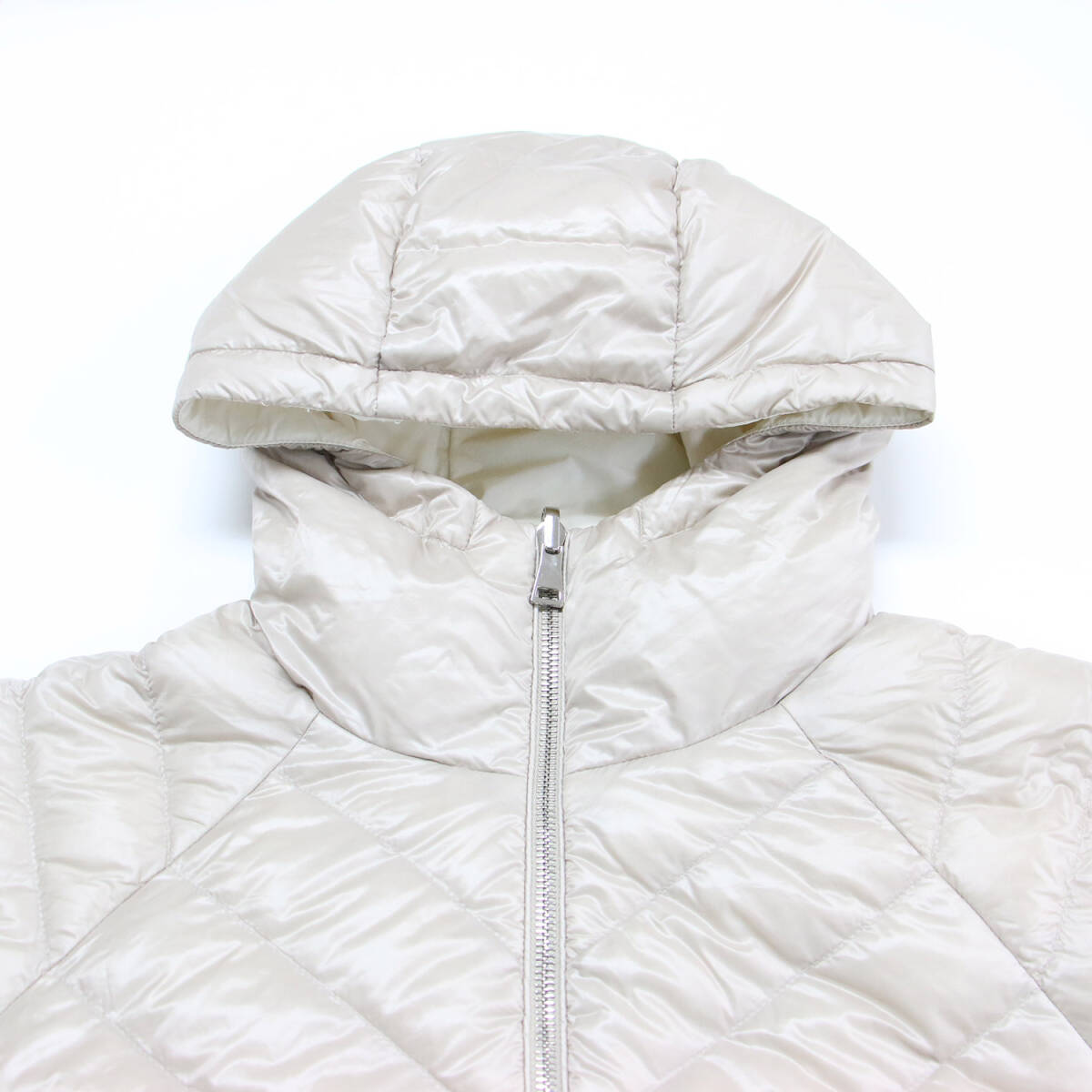 MONCLER モンクレール ジャケット ベージュ アイボリー サイズ:00(XS) | 22春夏 フード付き リバーシブル ダウンジャケット | ESQUIBIEN_画像5