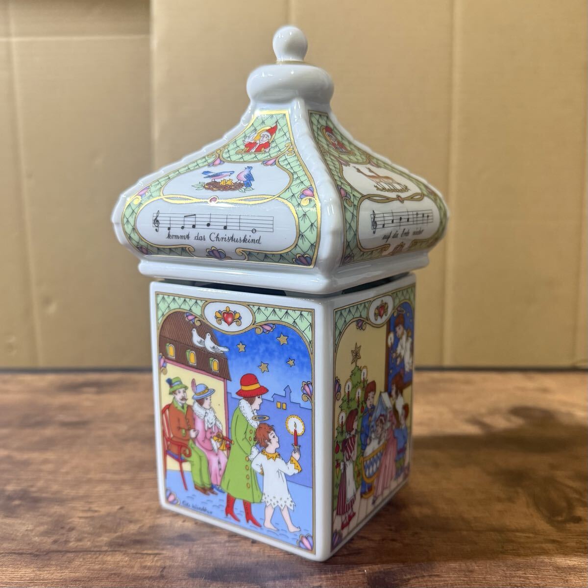 フッチェンロイター　HUTSCHENREUTHER クリスマスオルゴール 2003年限定モデル アンティーク オルゴール 陶器_画像2