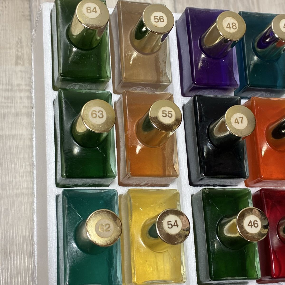 ②AURA-SOMA Equilibriumオーラソーマ イクイリブリアム 化粧品30本 50mlボトル AURA SOMA 万年筆_画像7