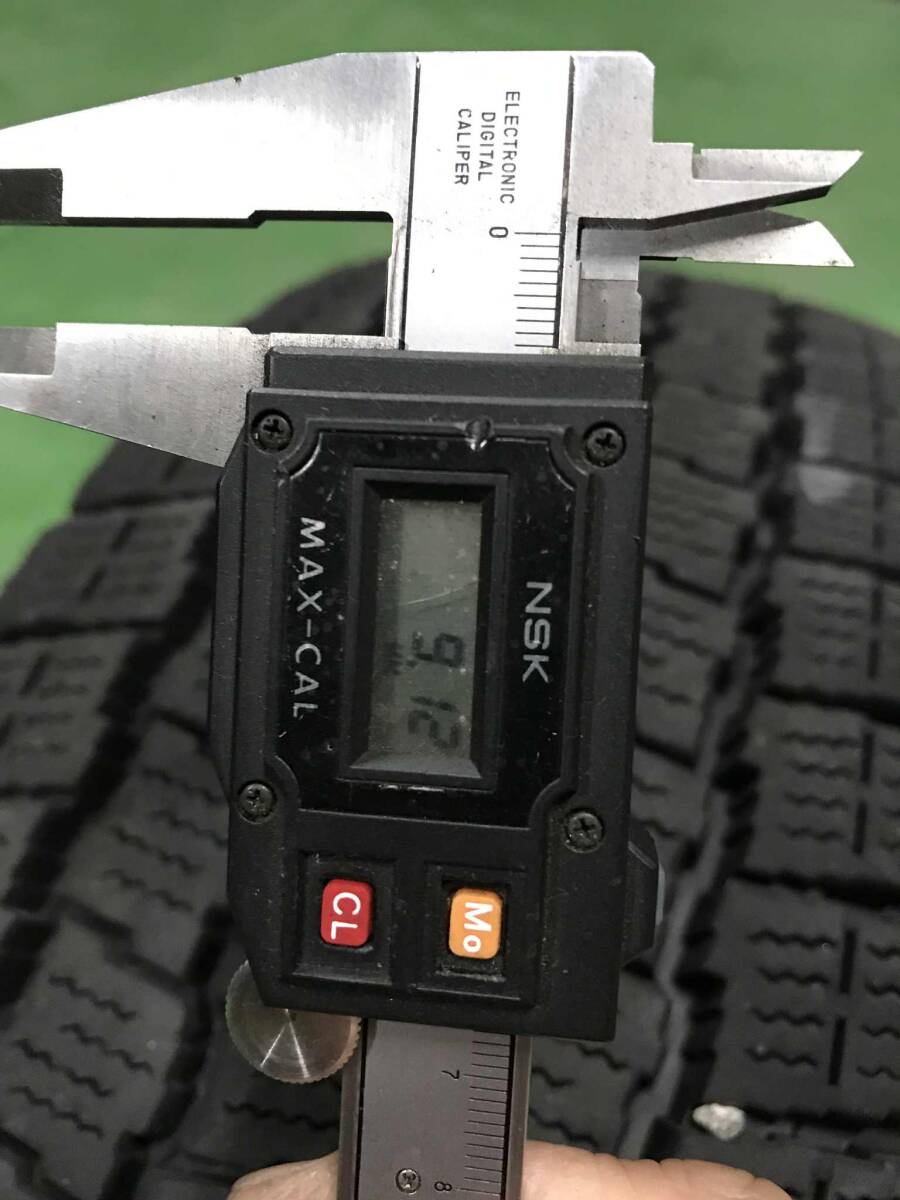 (G)ライトトラック用スタッドレス　205/70R16 111/109L LT グッドイヤーアイスナビカーゴ　１本　当方オークションで同サイズ多数出品中_画像5