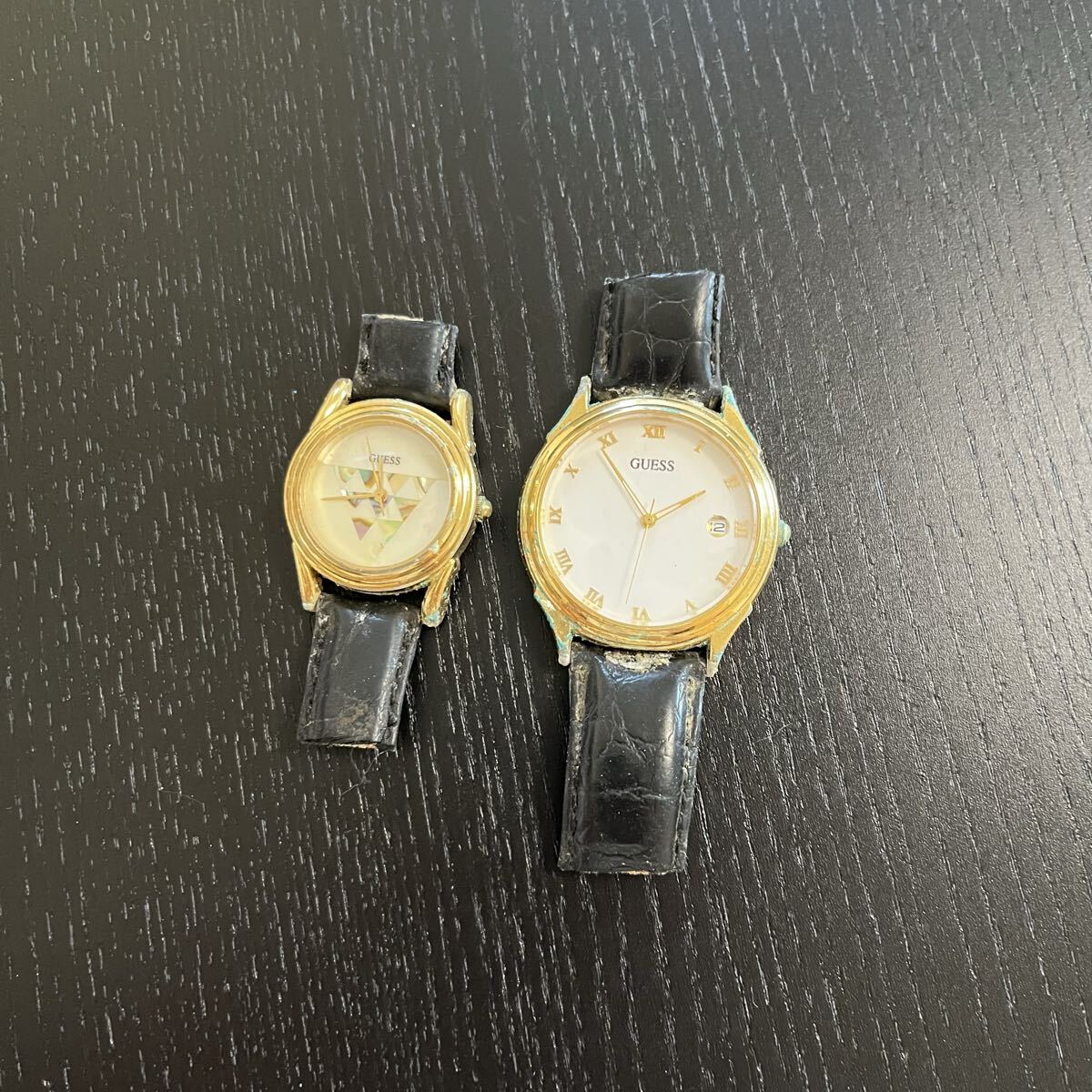 ☆⑪GUESS ゲス 腕時計 文字盤 ゴールド ホワイト文字盤 2つセット_画像1