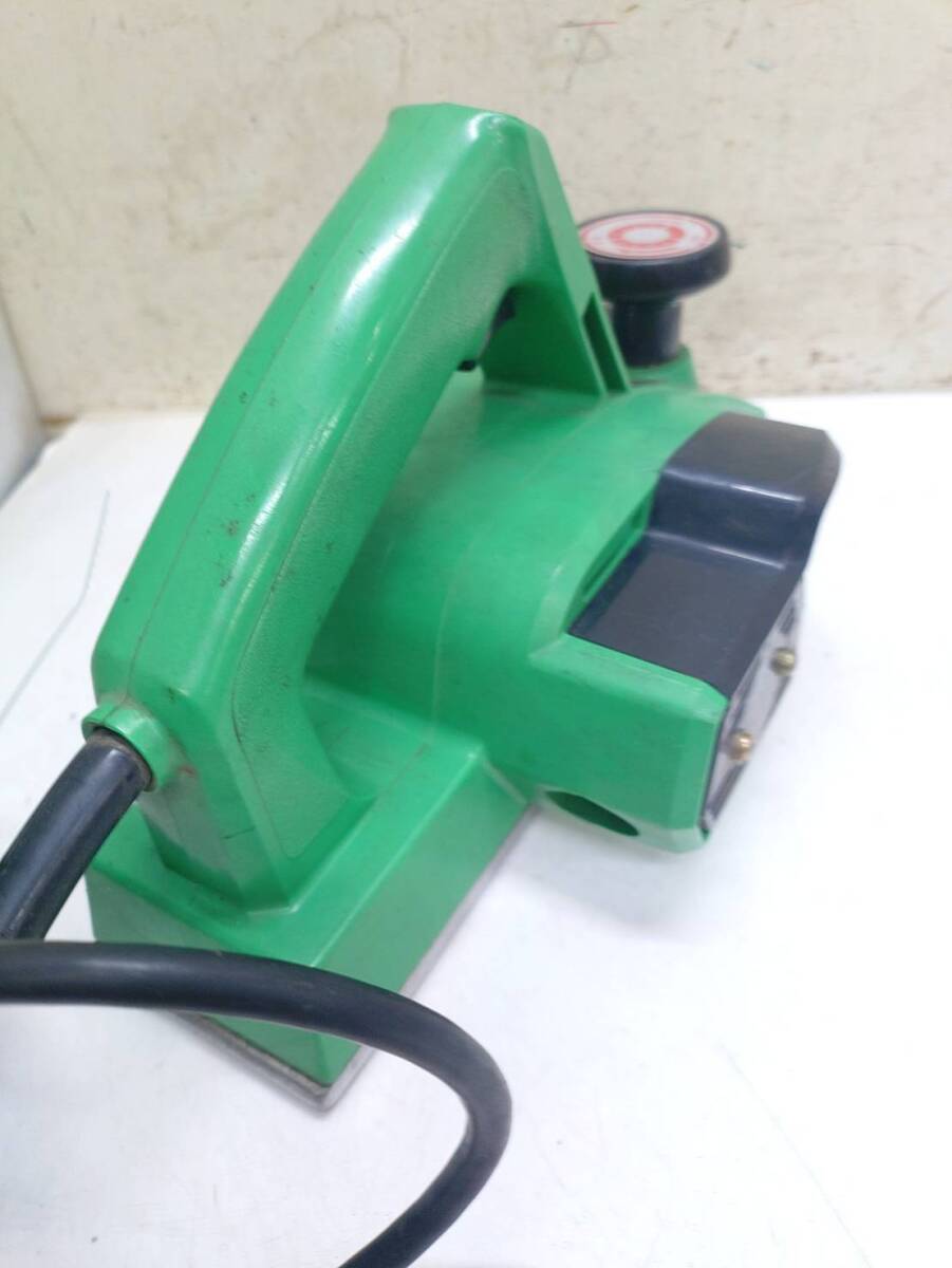 送料無料g43661 日立 HITACHI 日立工機 かんな 82mm P20 研削 研磨機 電動工具 大工道具 DIY_画像4