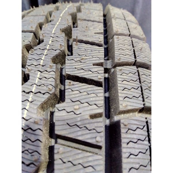 ☆::新品::☆DUNLOP/ダンロップ WINTER MAXX SV01 155/80R14 88/86N LT 日本製 1本のみ◇2018年製スタッドレスタイヤ◇愛知郡手渡し可_画像4