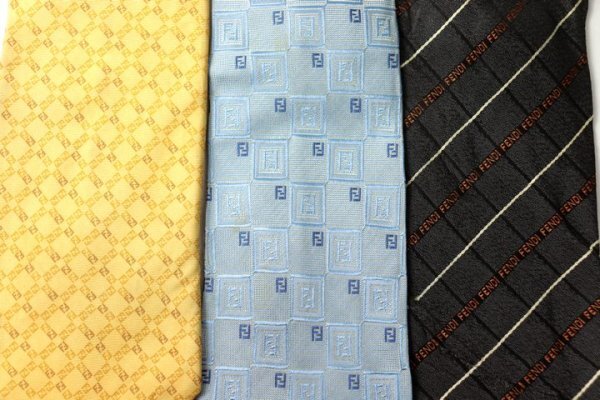  Fendi FENDI Zucca рисунок Logo полоса рисунок общий рисунок точка мелкий рисунок рисунок мужской бренд галстук 5 позиций комплект продажа комплектом много .ts13402