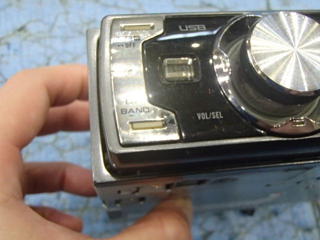 【青森発】中古 Pioneer DEH-P620 1DIN CD 動作OK オーディオ ※状態 車体情報等 説明欄要確認_画像3