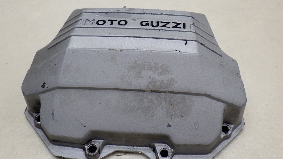 A079 モトグッチ1100Sport ヘッドカバー左右 MOTO GUZZI_画像2