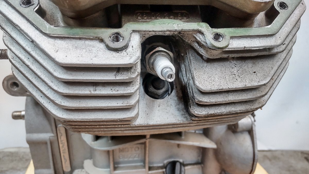 A079 モトグッチ1100Sport エンジン　MOTO GUZZI_画像6