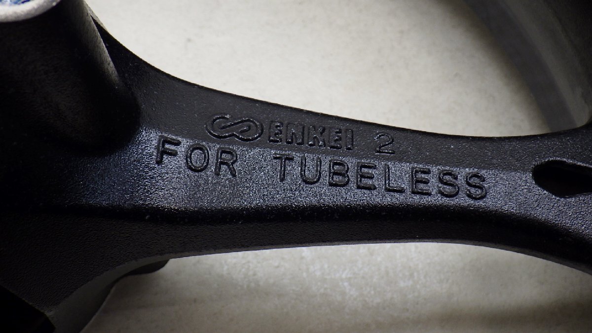 A081 GSX-R1000 K6 フロントホイール GSXR1000 スズキ SUZUKI_画像2