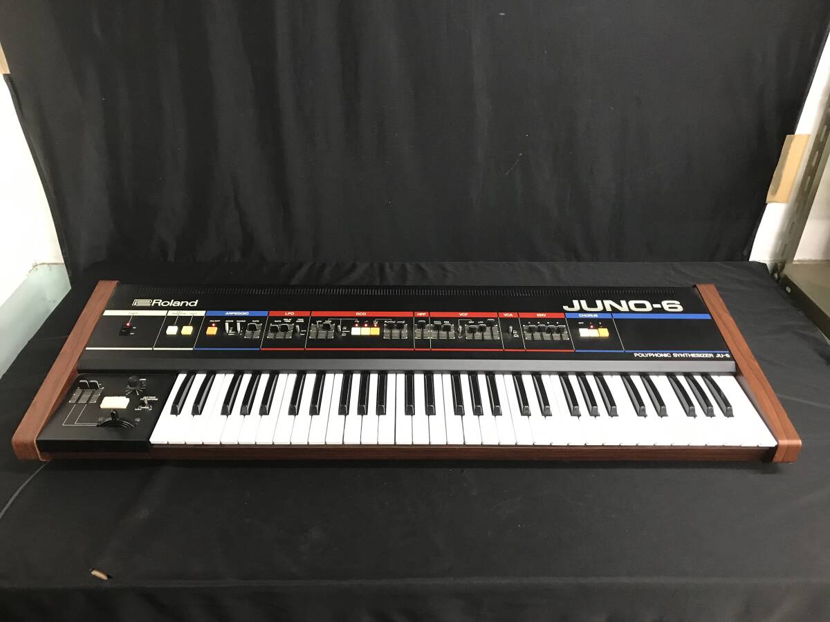 10* рабочий товар *Roland* Roland *JUNO-6*JU-6* синтезатор * жесткий чехол имеется 